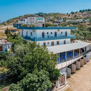  Apartmanhotel Pasqyra Albánia